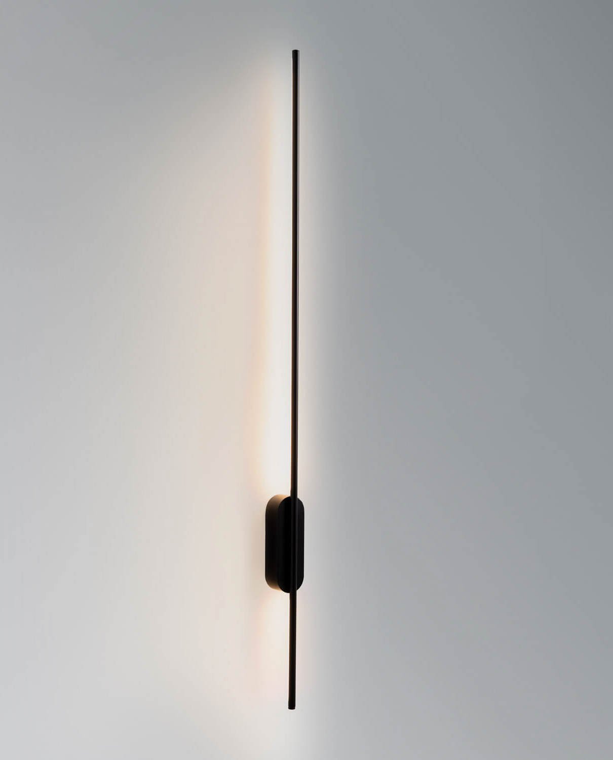 Aluminium and Iron LED Wall Light Hali, gallery image 2
