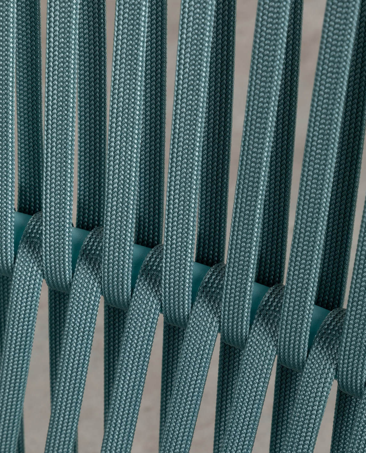 Pack of 4 Drian Trend Aluminum and Rope Outdoor Chairs, gallery image 6