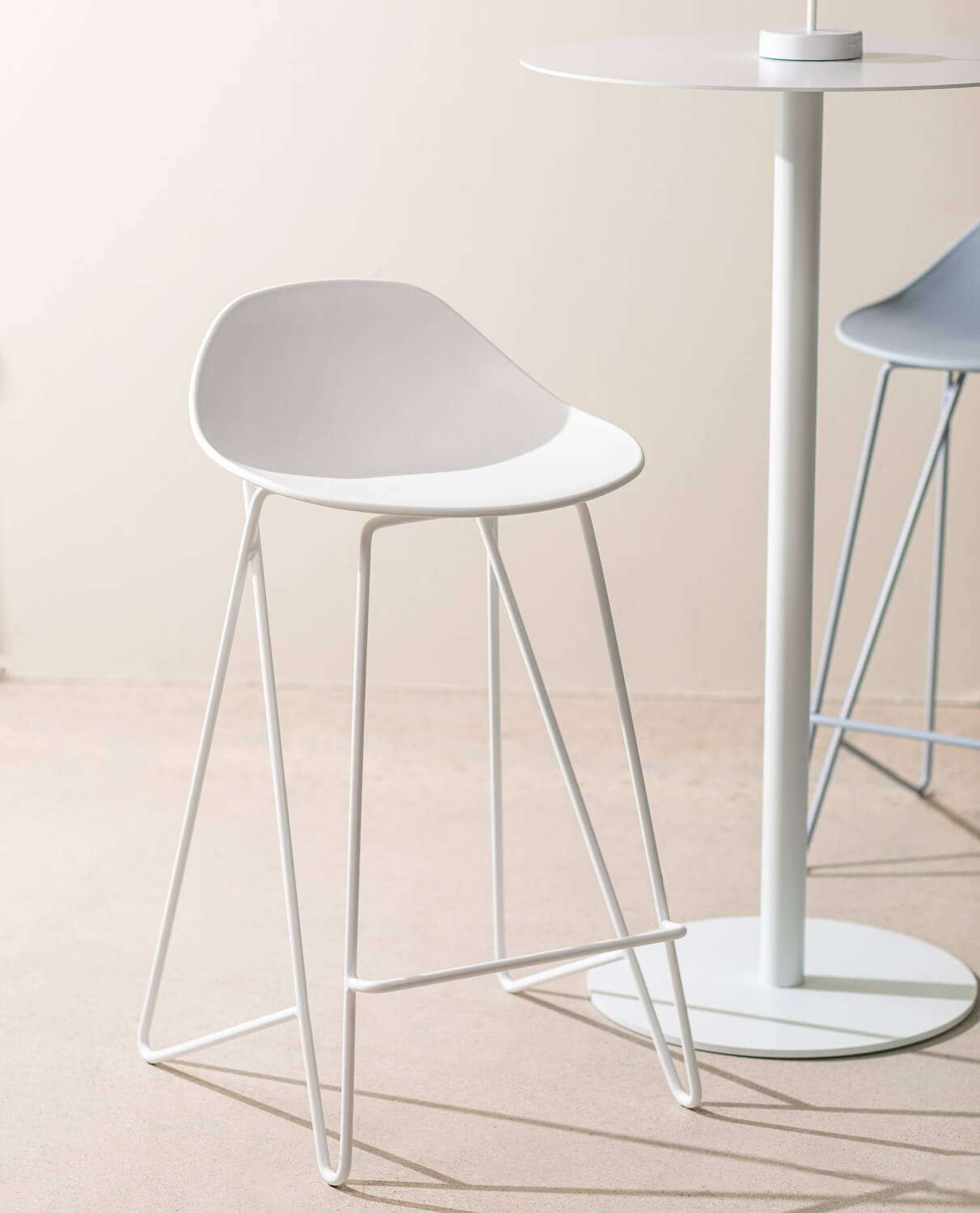 Polypropylene and Steel High Stool (67 cm) Paris, gallery image 2