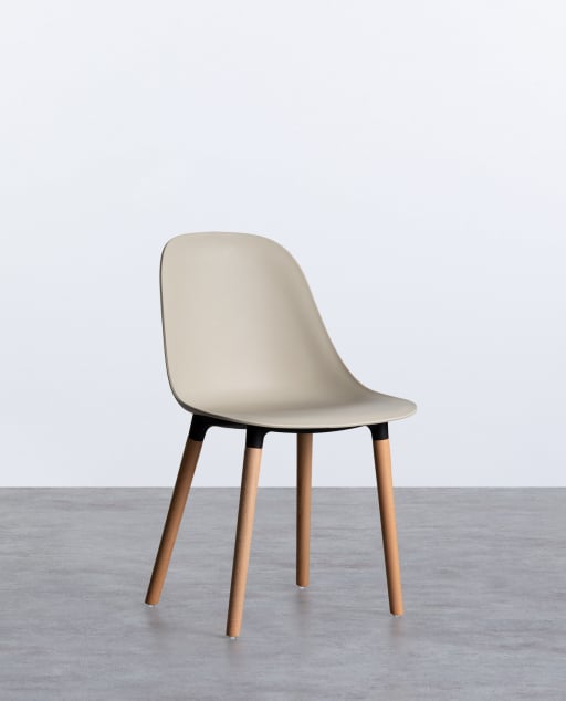 Pack of 4 Outdoor Polypropylene and Wooden Chairs Reine