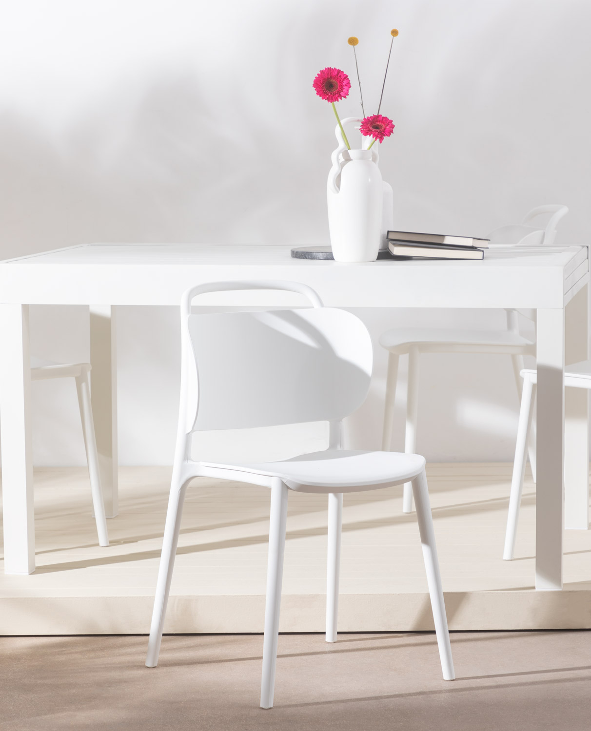 Pack of 2 Polypropylene Dining Chairs Kole, gallery image 2