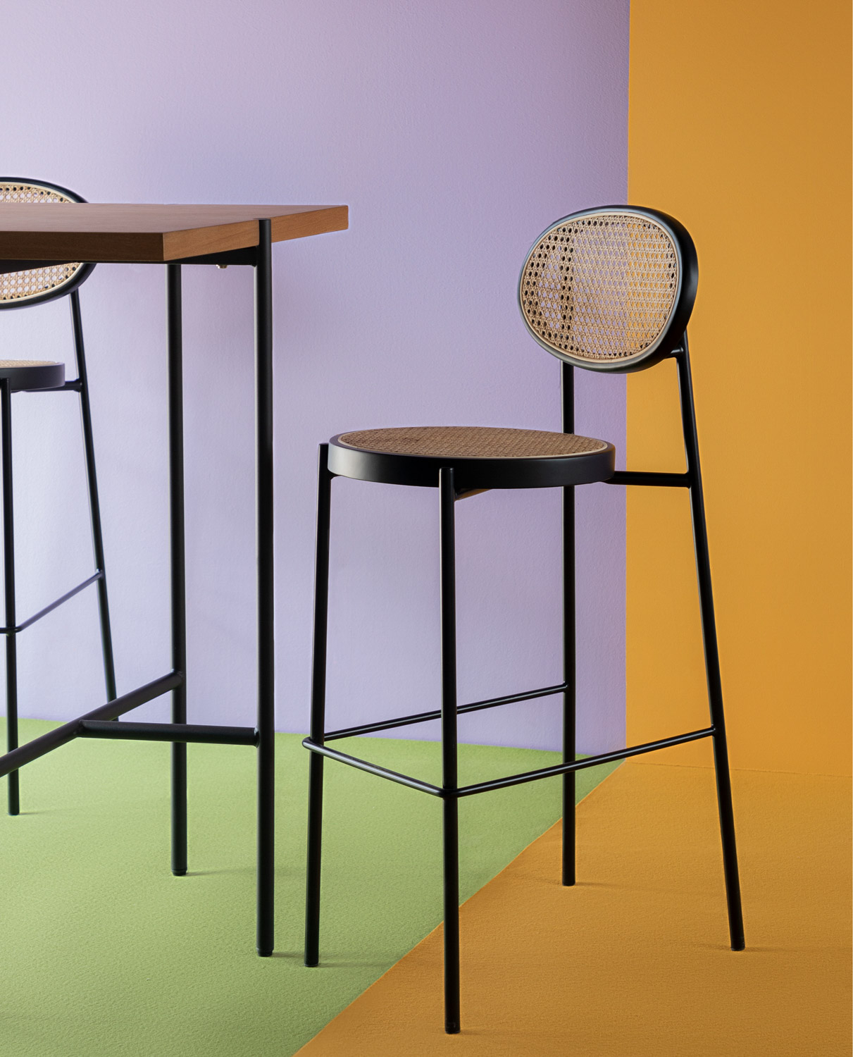 Pack 2 High Stools in Natural Rattan and Metal (75 cm) Vili, gallery image 2