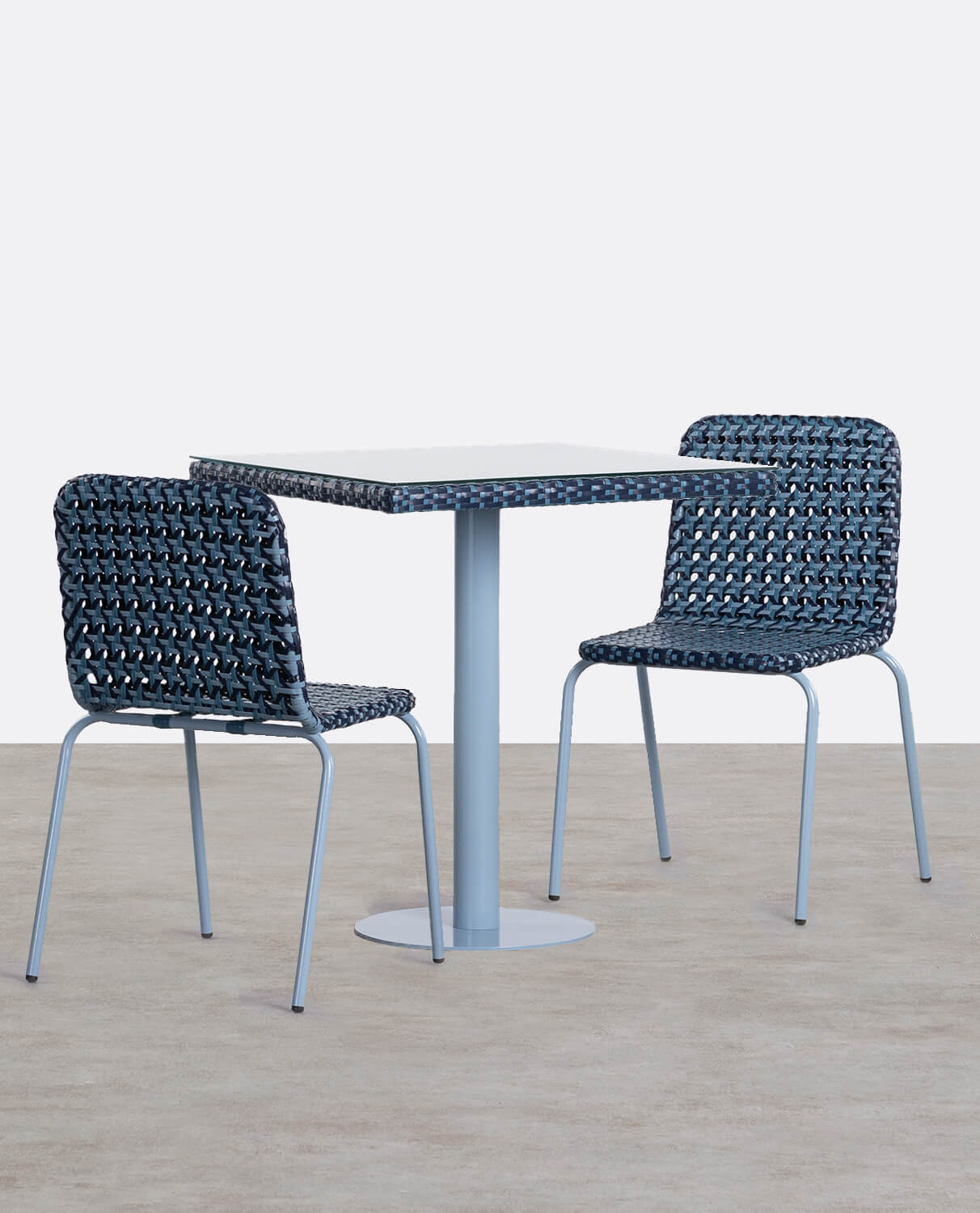 Set of Square Table and 2 Outdoor Aluminium and Synthetic Rattan Chairs Roys, gallery image 1