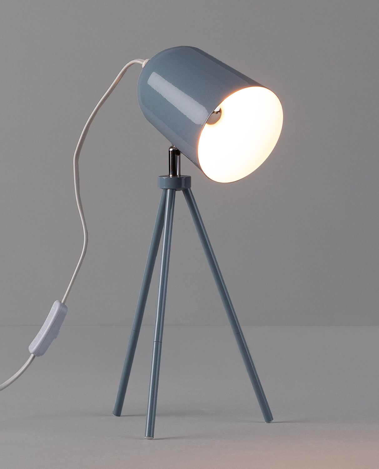 Theon Metal Table Lamp , gallery image 2