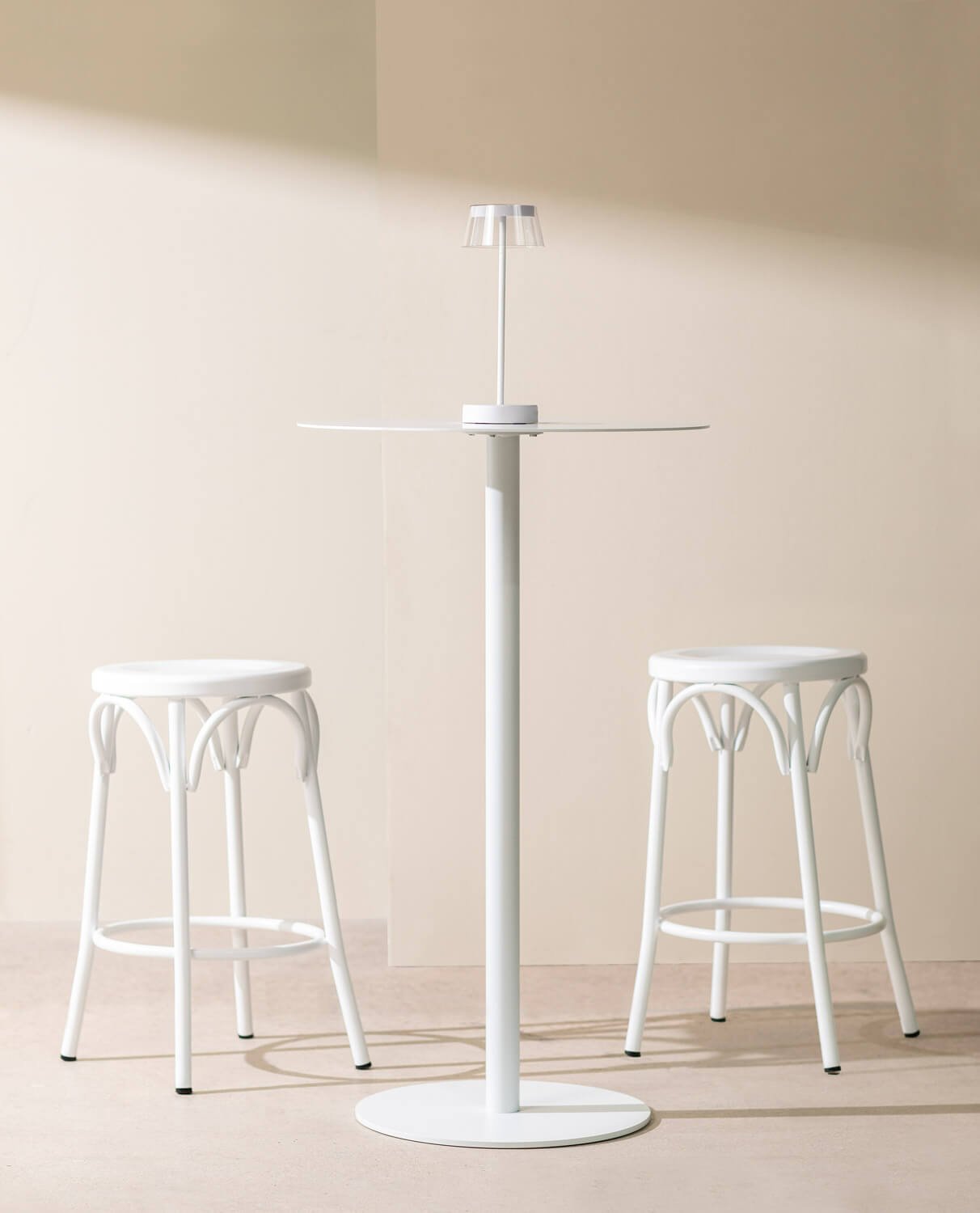 Pack of 4 Baris High Steel Stools (66 cm), gallery image 2