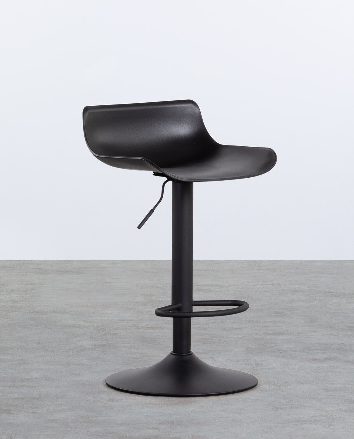 Pack 4 Adjustable High Stools made of Polyethylene and Metal Corea, gallery image 1