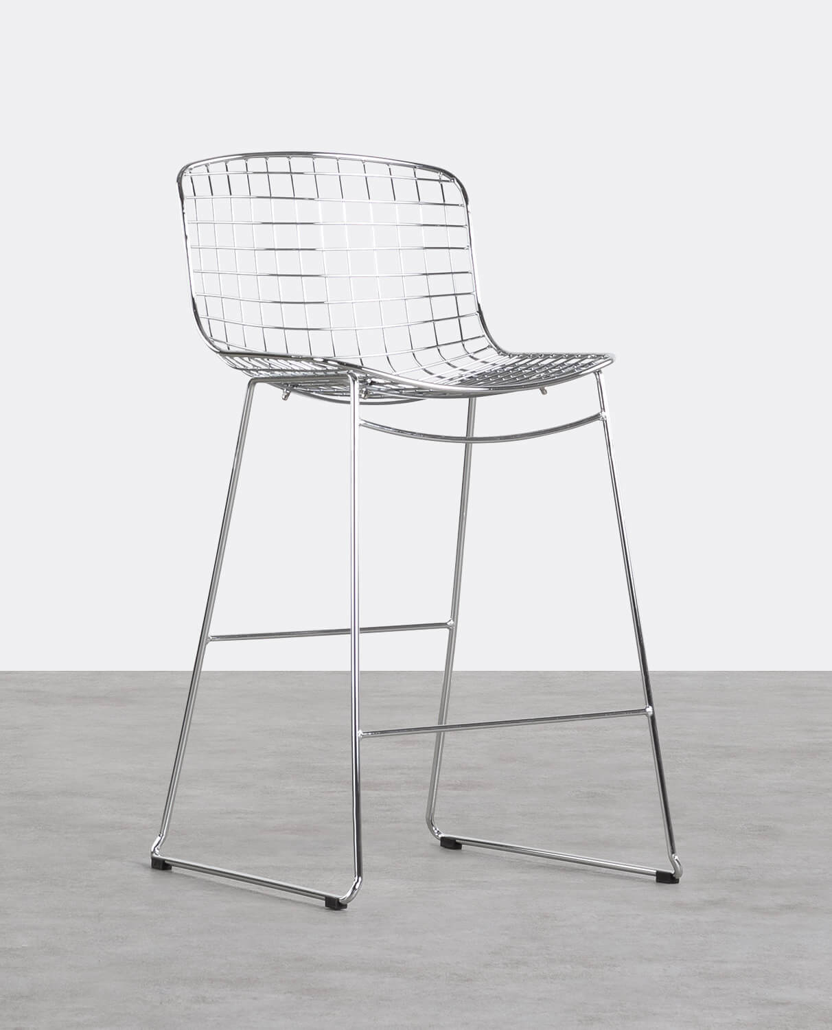 Pack 4 High Steel Stools (66 cm) Low Backrest Aras Trend, gallery image 1