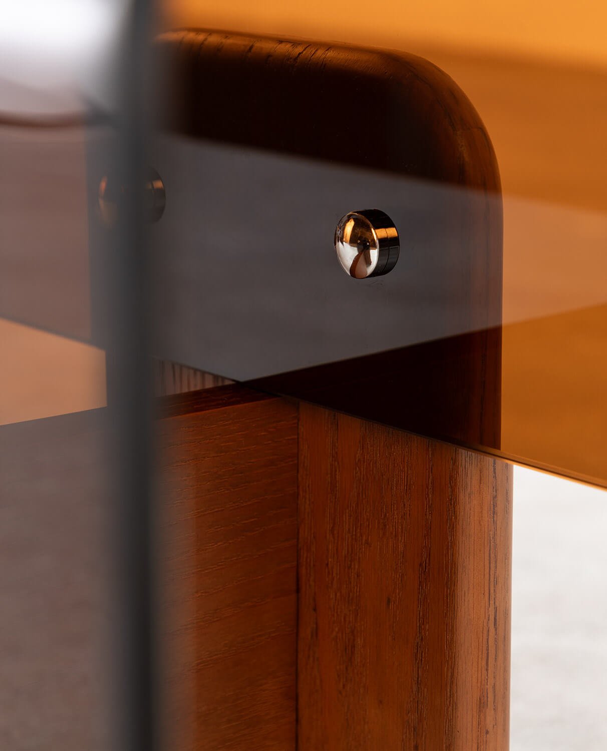 Curved Glass and Wood TV Stand Clery, gallery image 8