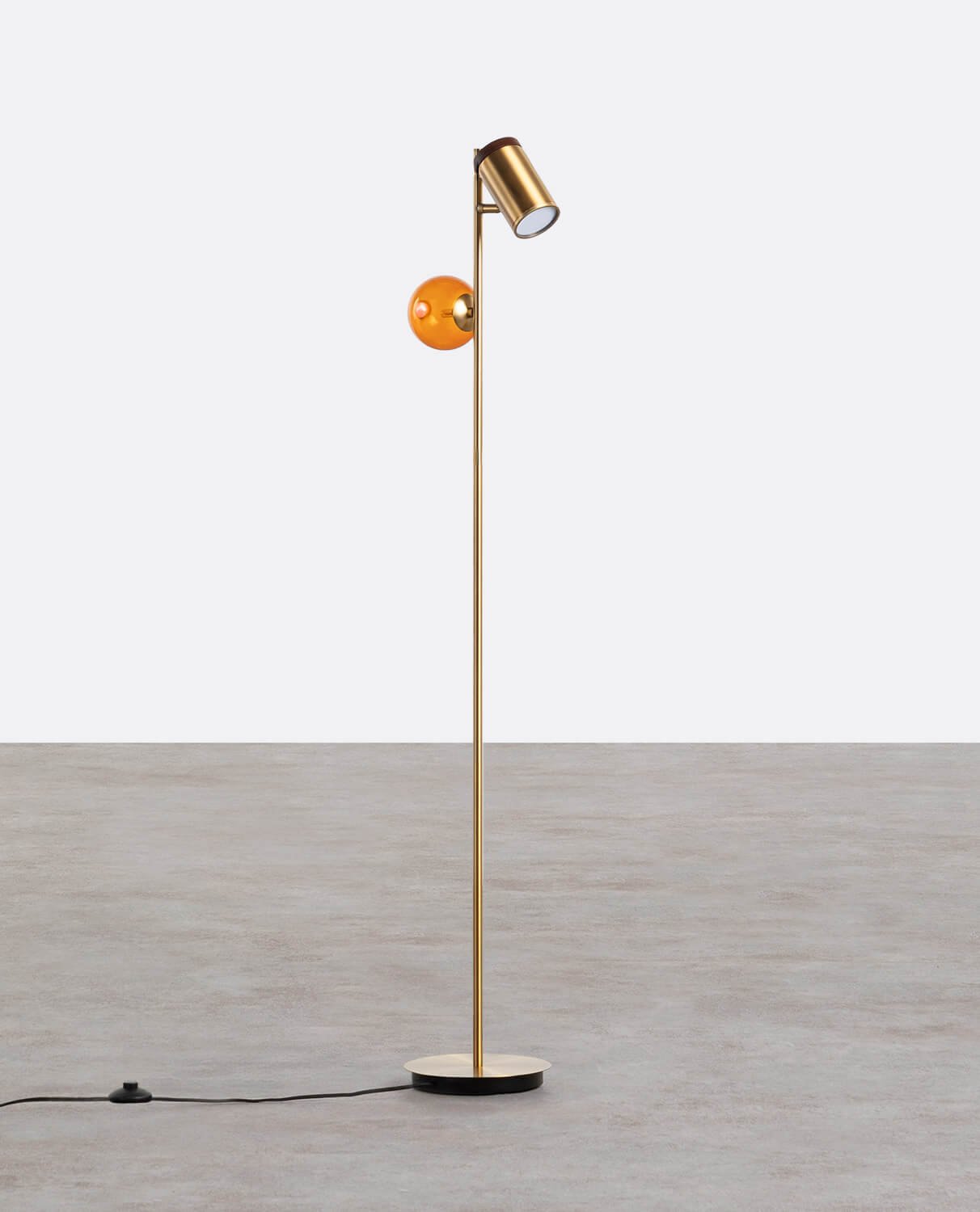 Caira Metal Floor Lamp, gallery image 1