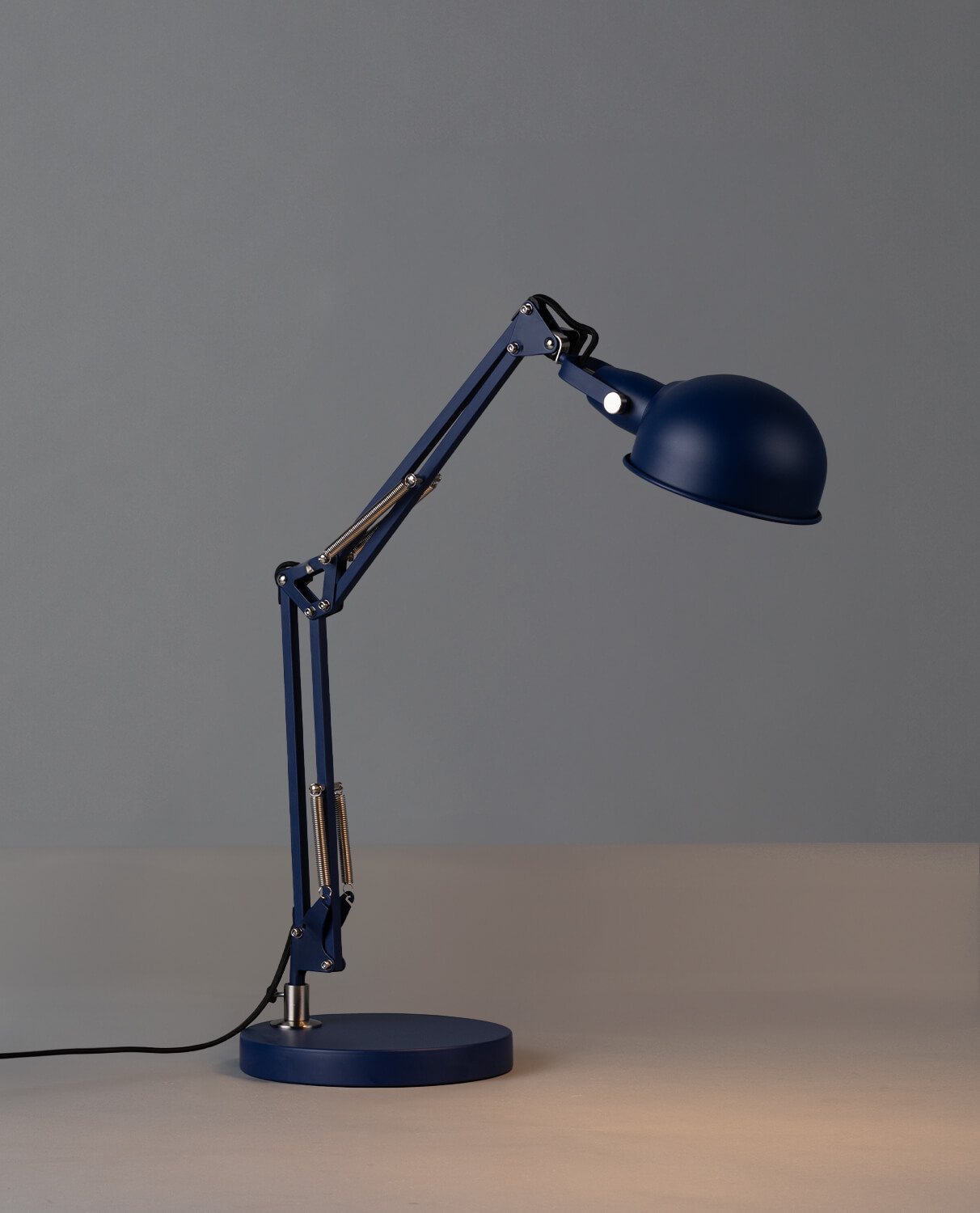 Febo Metal Table Lamp, gallery image 2
