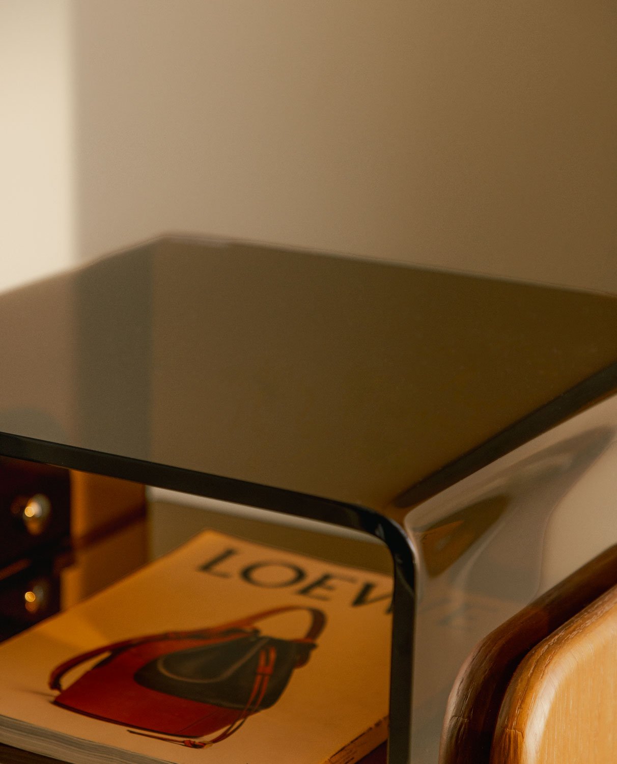 Rectangular Curved Glass and Wood Side Table (45x40 cm) Clery, gallery image 3