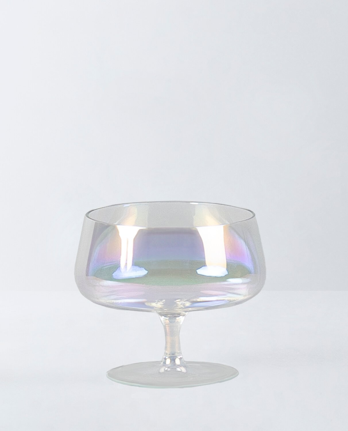 Pack of 4 Iridescent Crystal Champagne and Cava Glasses Odin, gallery image 1