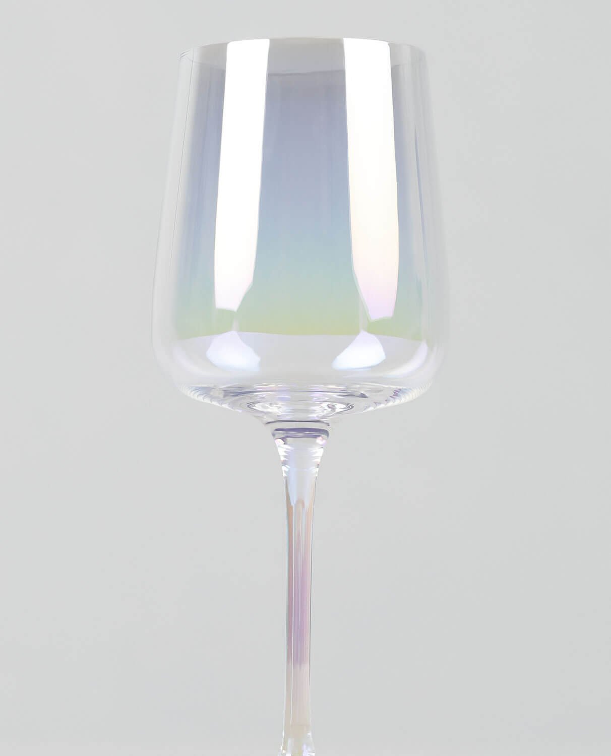 Pack of 4 Iridescent Crystal White Wine Glasses Odin, gallery image 2