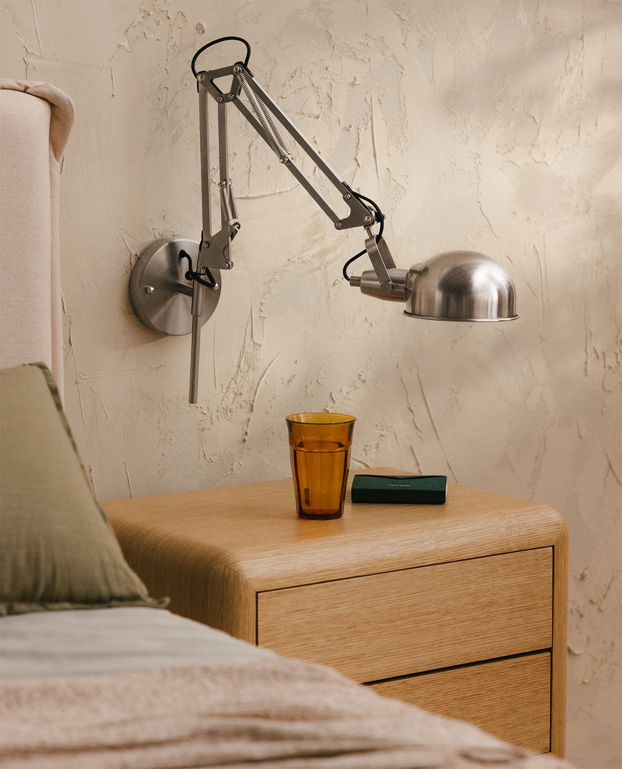 Febo Metal Wall Sconce, gallery image 2