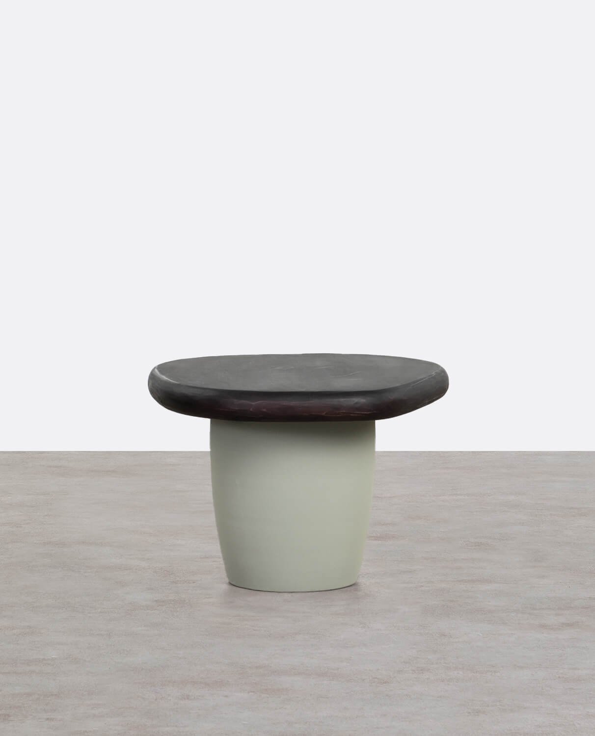 Oval Acacia Wood and Metal Side Table (59x58 cm) Brezo, gallery image 1