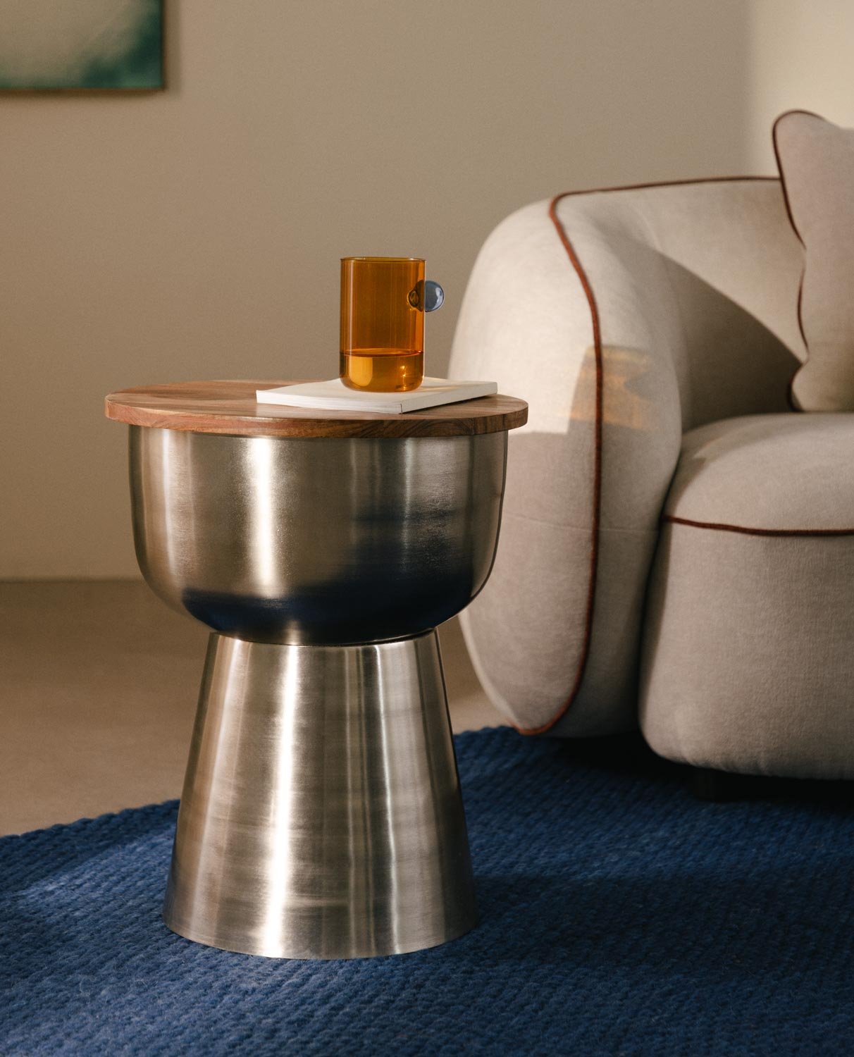 Binchi Round Acacia Wood and Metal Side Table (Ø39 cm), gallery image 2