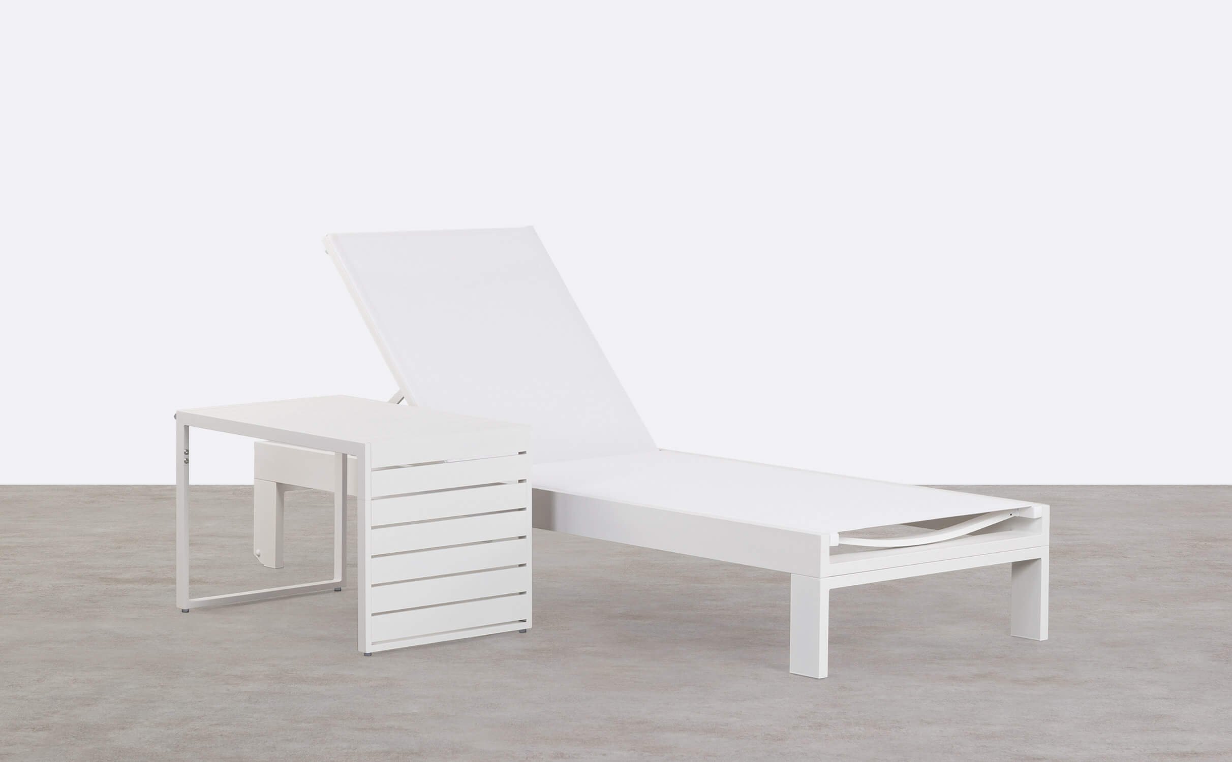 Aluminum Sun Lounger and Coffee Table New Kreta, gallery image 1