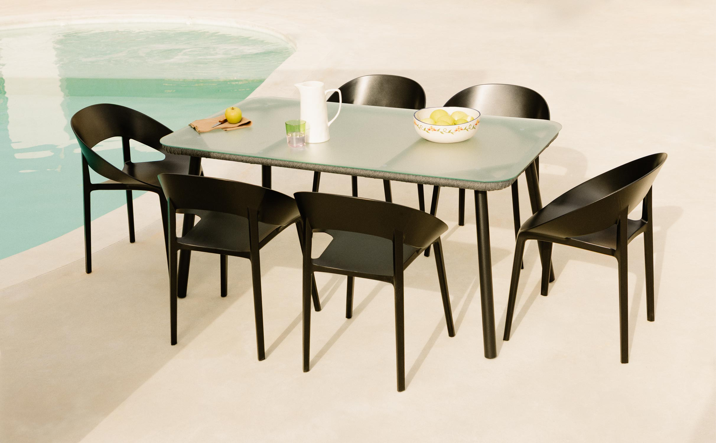 Drian Rectangular Aluminum and Glass Table Set and 6 Lara Outdoor Polypropylene Chairs, gallery image 1