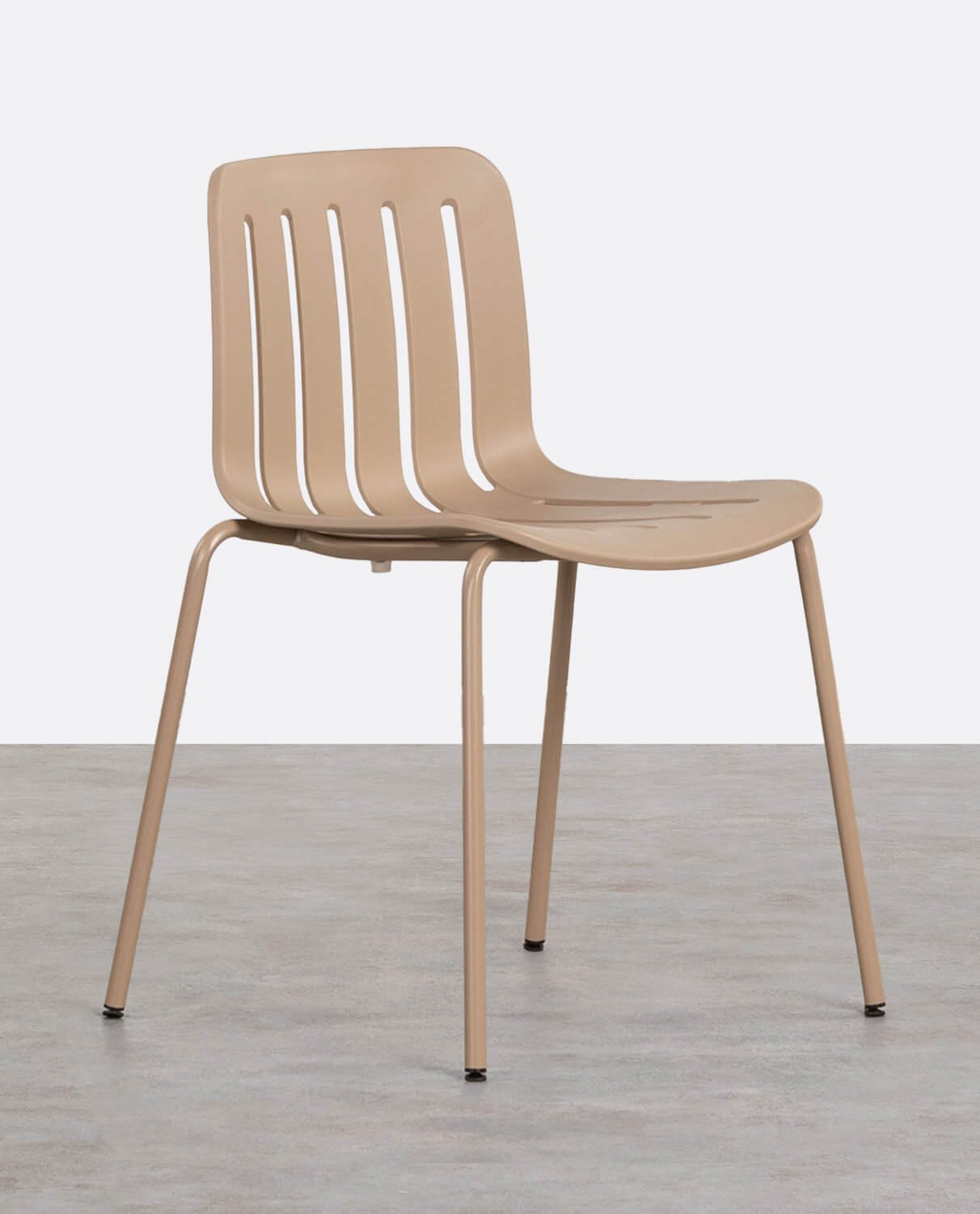 Romi Polypropylene Outdoor Chair, gallery image 1
