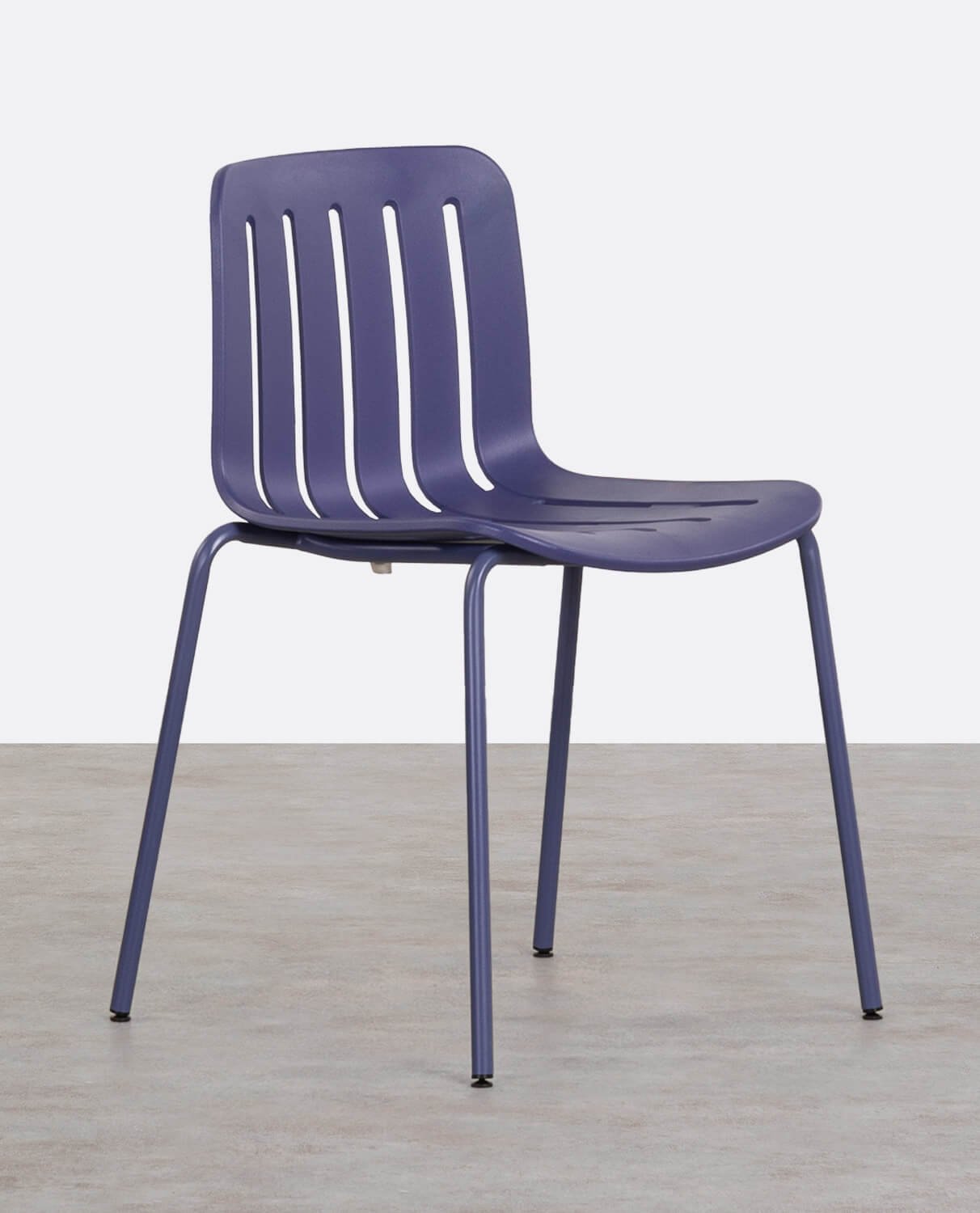 Pack of 4 Romi Polypropylene Outdoor Chairs, gallery image 1