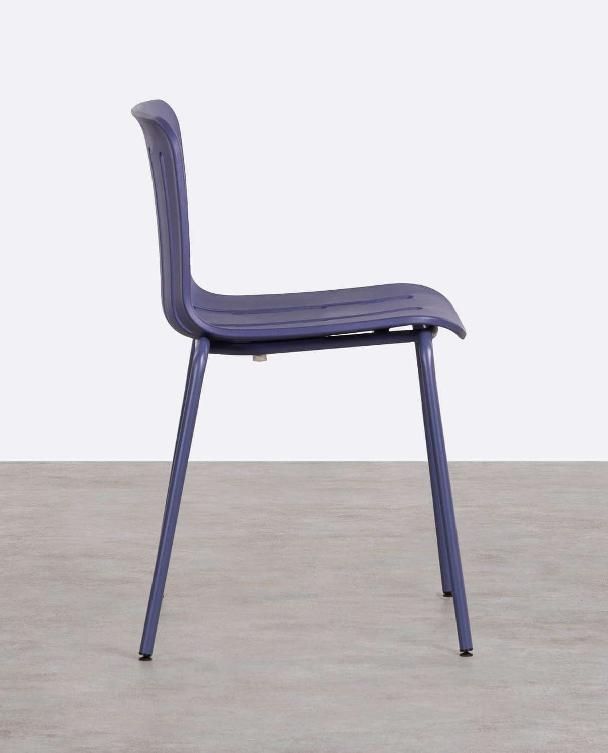 Pack of 4 Romi Polypropylene Outdoor Chairs, gallery image 2