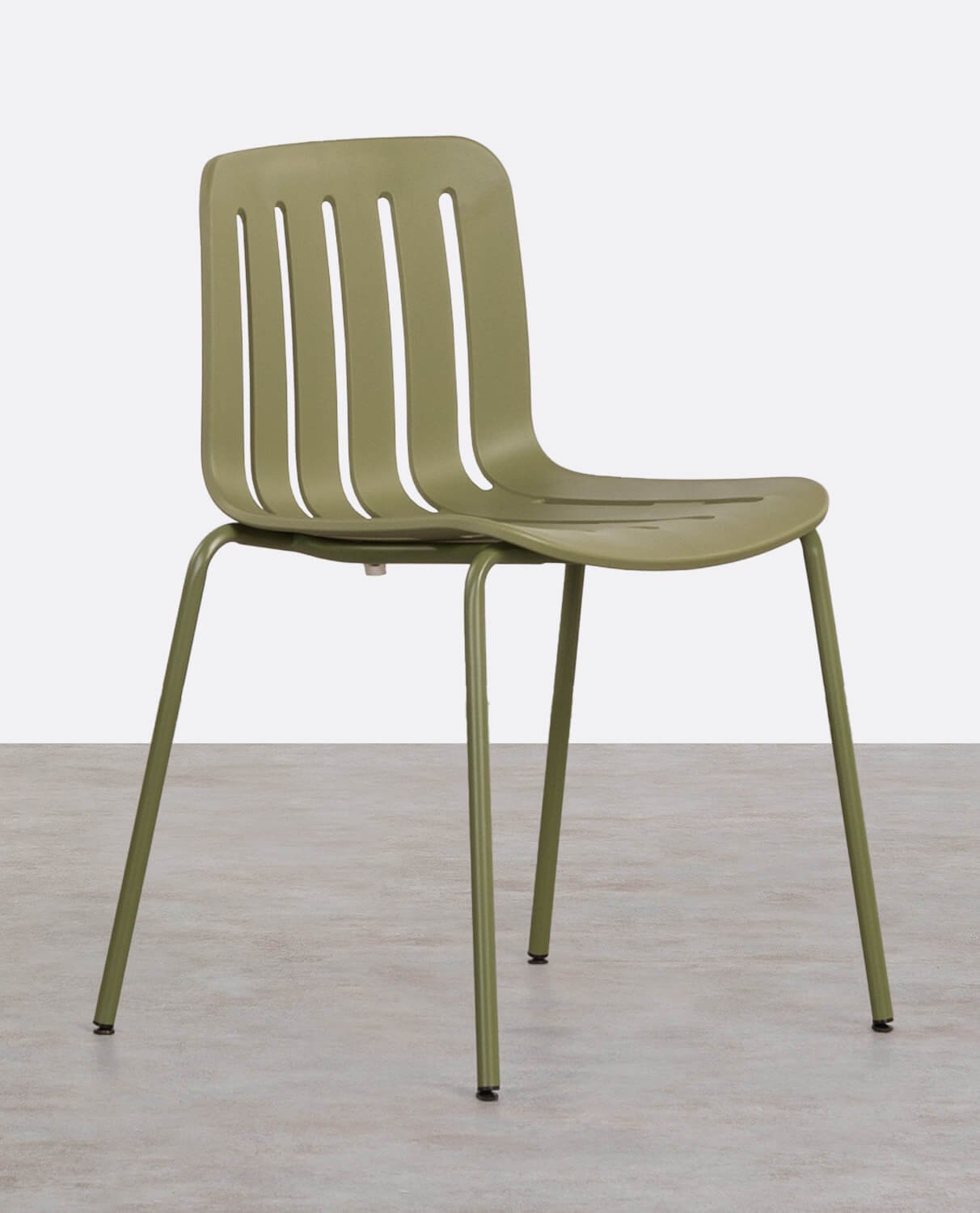 Romi Polypropylene Outdoor Chair, gallery image 1