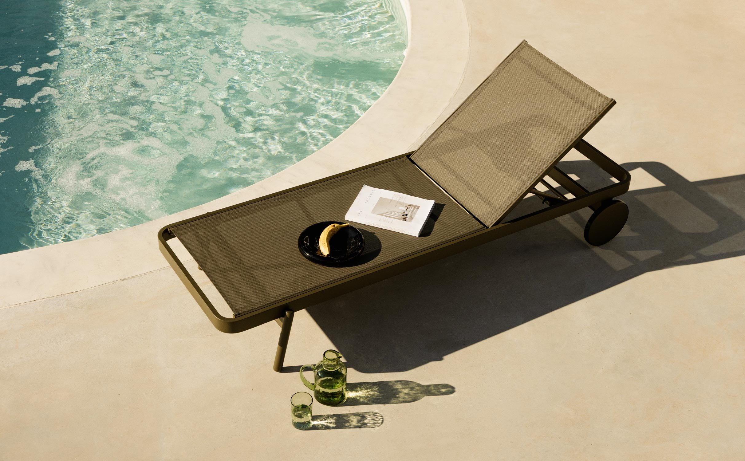 Reclining Lounger in Aluminum and Celina Fabric, gallery image 1