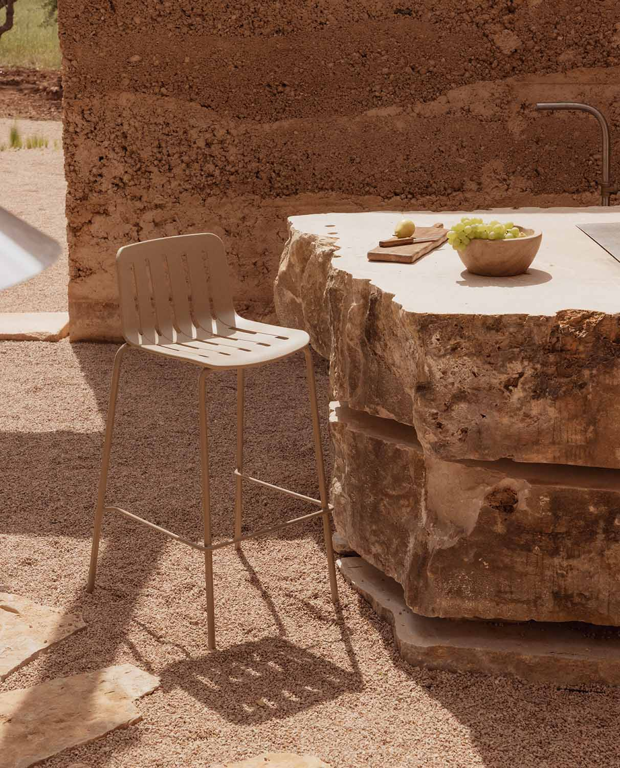 Pack 2 High Stools Outdoor Polypropylene and Metal (74 cm) Romi, gallery image 2