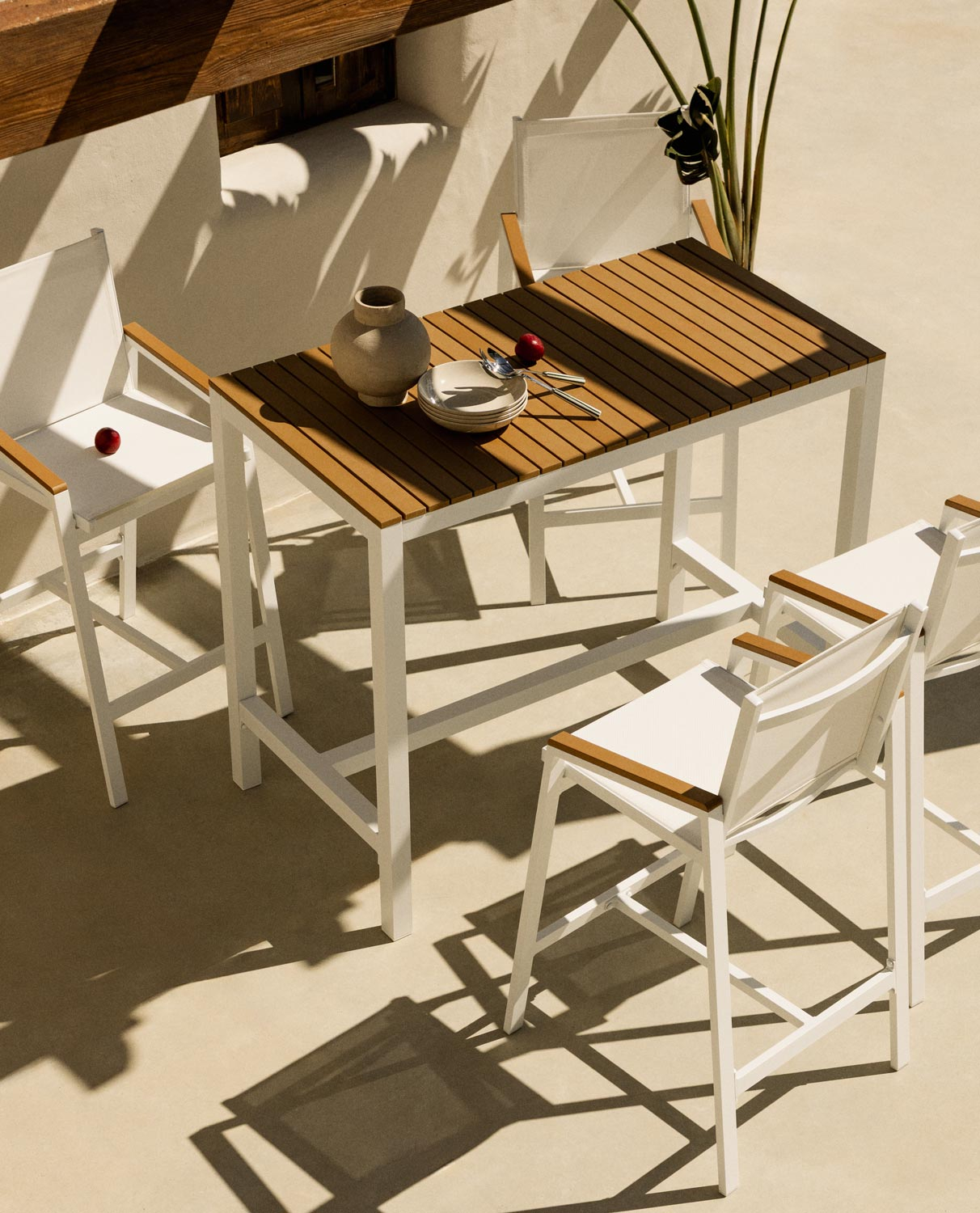 High Outdoor Aluminium Stool (74,5 cm) Korce  , gallery image 2