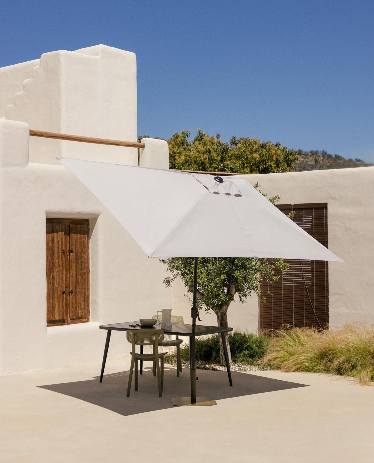 Garden and Terrace Rectangular Parasol (295x198 cm) Kuer, gallery image 2