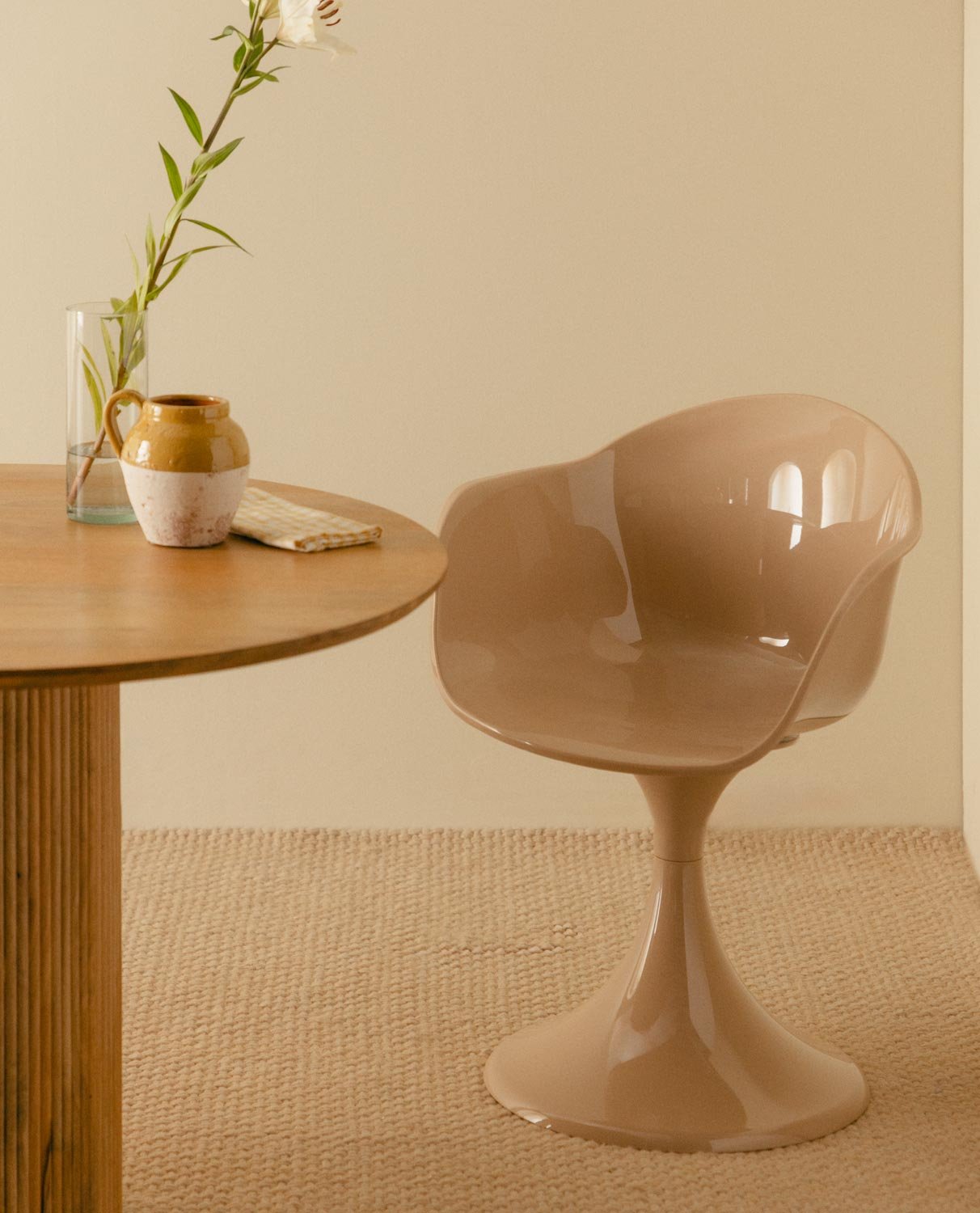Pack 4 Polycarbonate Dining Chairs Pinhes, gallery image 2