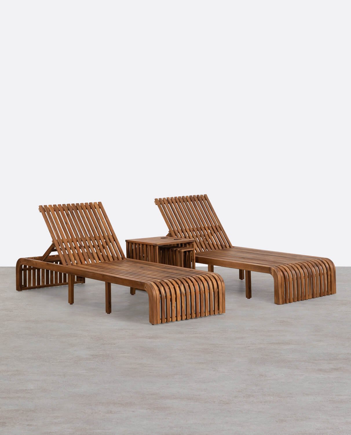 Acacia Wood Set of 2 Sun Loungers and Side Table Hazan Trend, gallery image 1