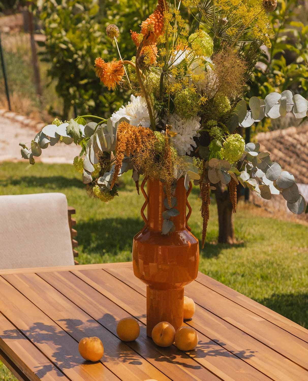 Marci Metal Vase (46 cm), gallery image 2
