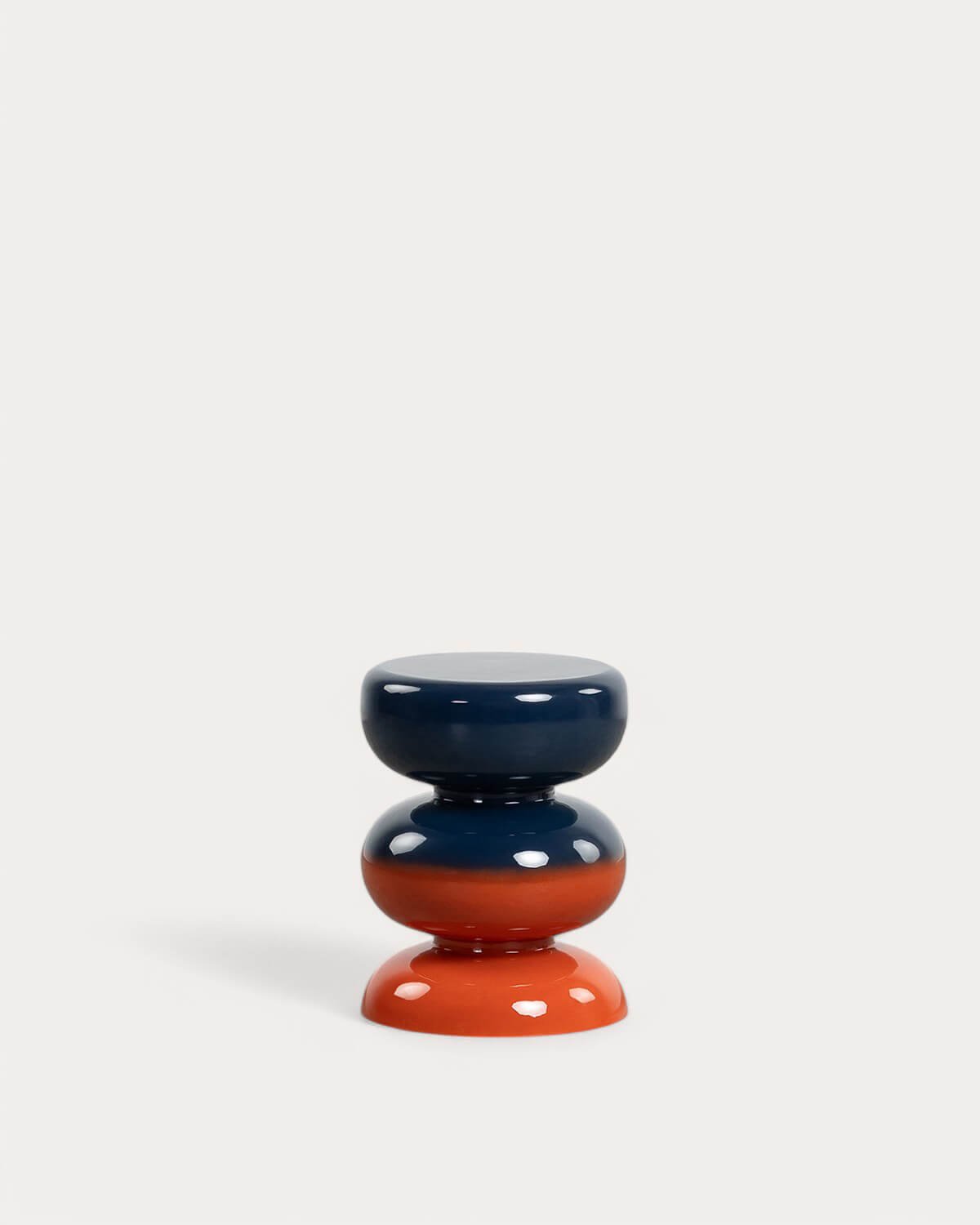 Round Metal Side Table (Ø35,5 cm) Gubbles, gallery image 1