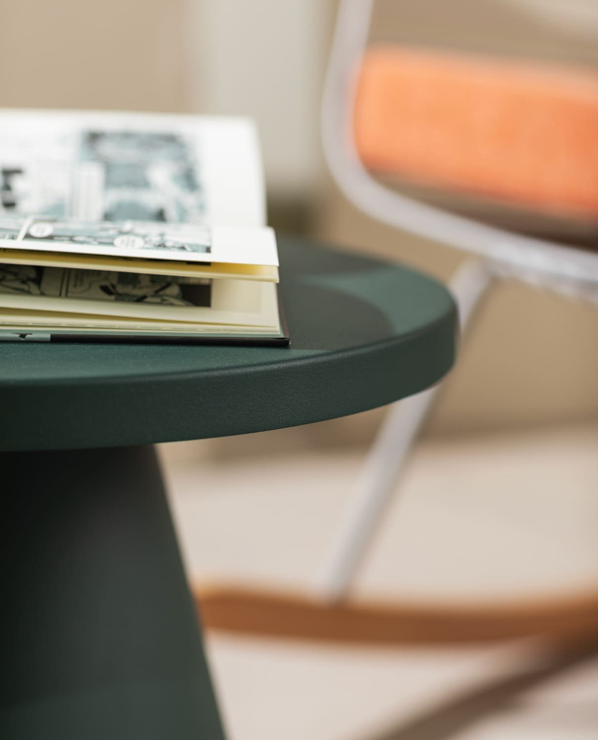 Round Metal Side Table (Ø45,7 cm) Remor, gallery image 3