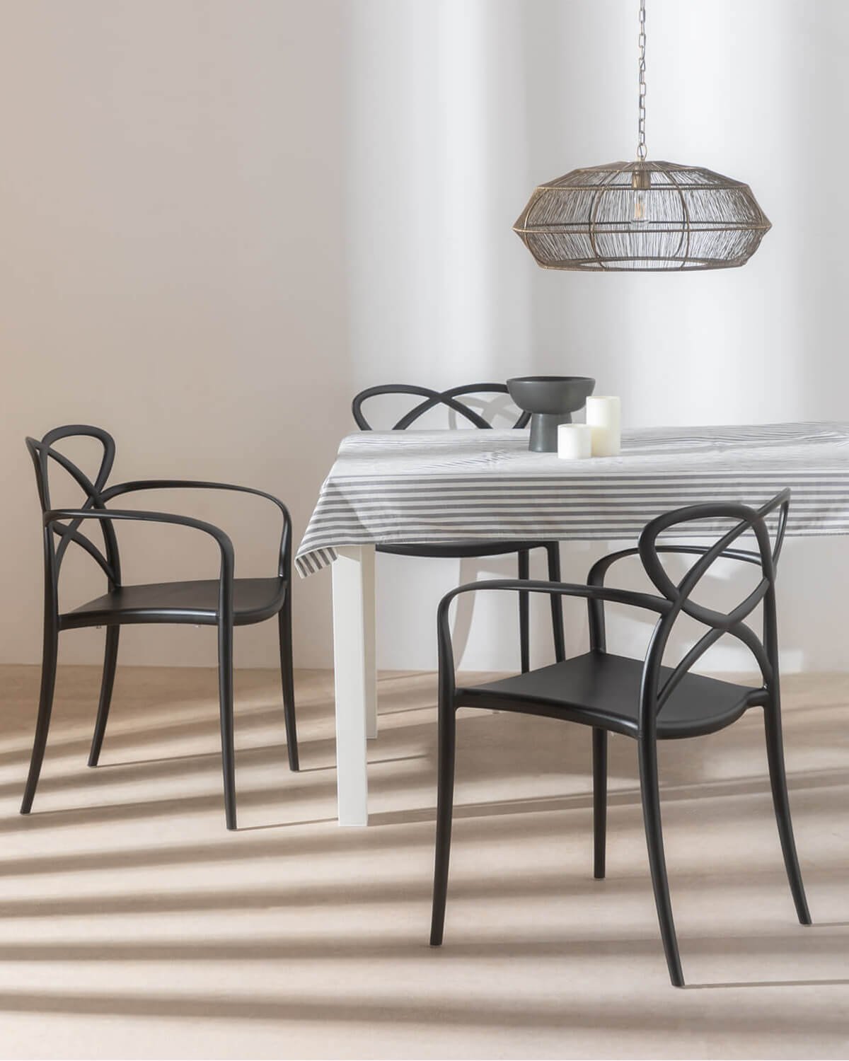 Pack 4 Polypropylene Dining Chairs with Armrests Cielo, gallery image 2