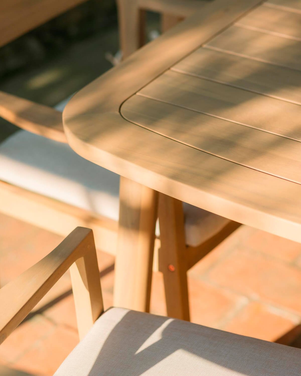 Rectangular Acacia Wood Outdoor Table (240x100 cm) Marla, gallery image 3