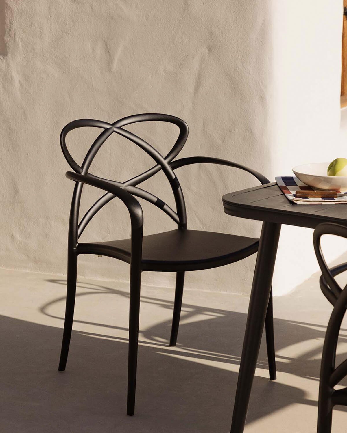 Polypropylene Outdoor Chair with Armrests Cielo, gallery image 2
