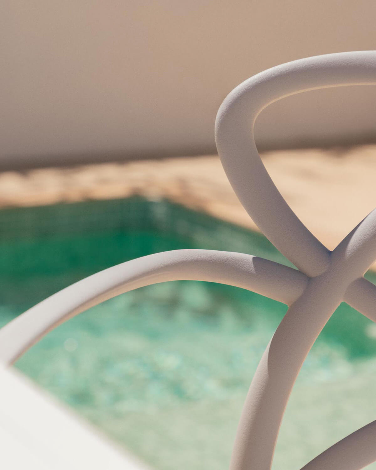 Polypropylene Outdoor Chair with Armrests Cielo, gallery image 3