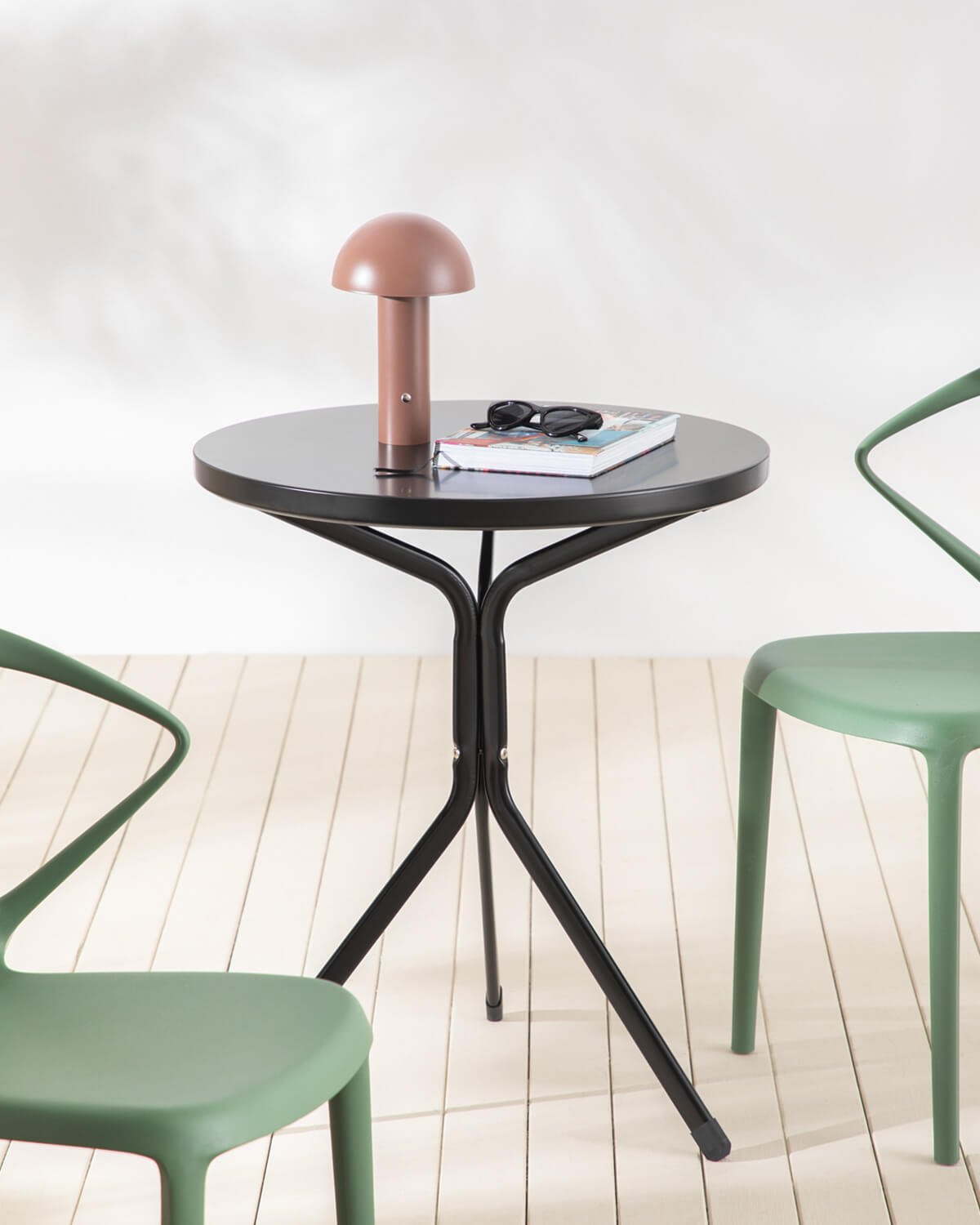 Round Metal Outdoor Table (Ø60 cm) Enlo, gallery image 2