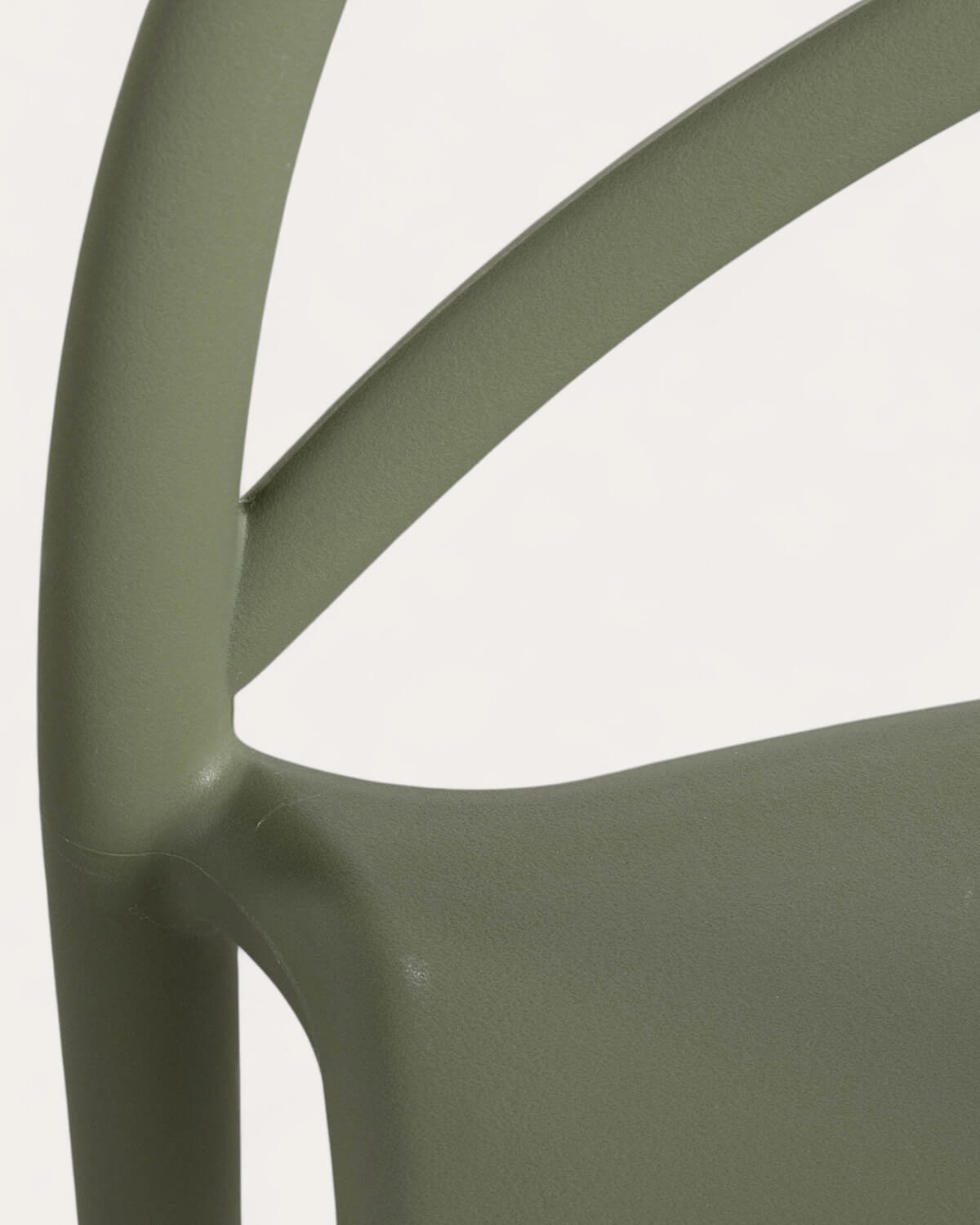 Pack 4 Polypropylene Outdoor Chairs with Armrests Cielo, gallery image 7