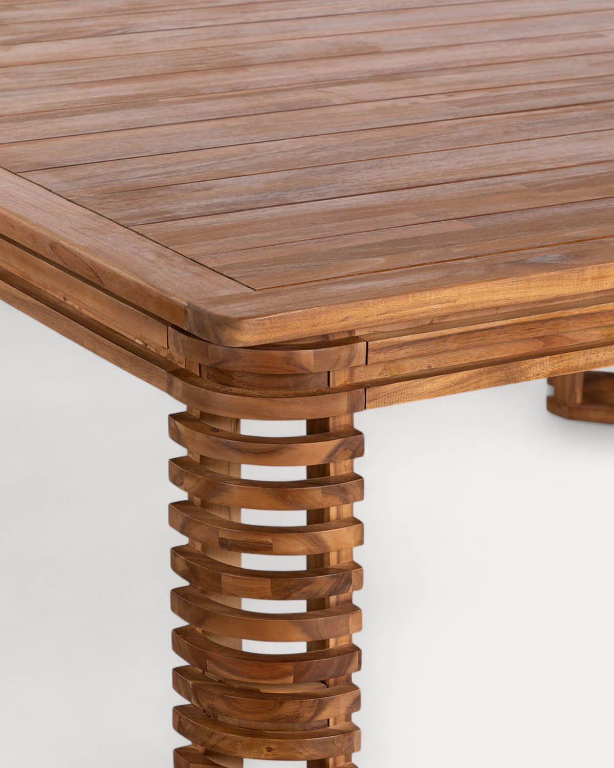 Square Outdoor Table (160x160 cm) made of Hazan Acacia Wood, gallery image 6