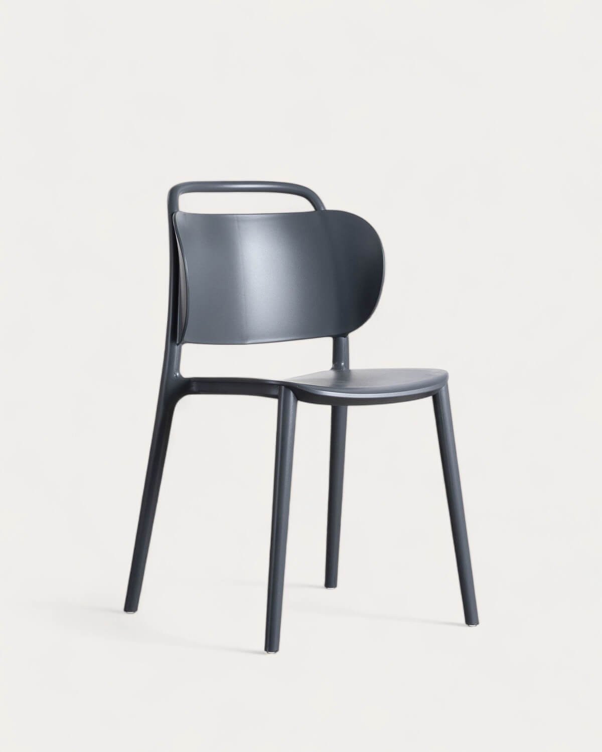 Pack of 4 Polypropylene Dining Chairs Kole, gallery image 1