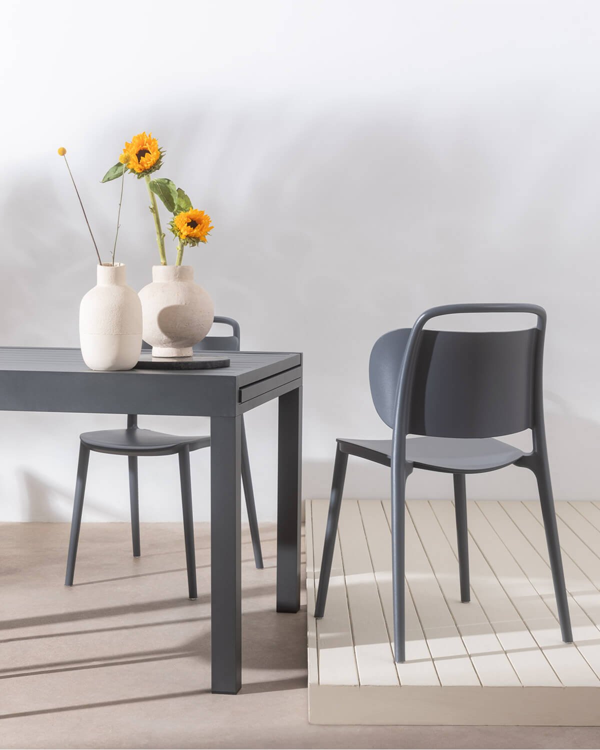 Pack of 4 Polypropylene Dining Chairs Kole, gallery image 2