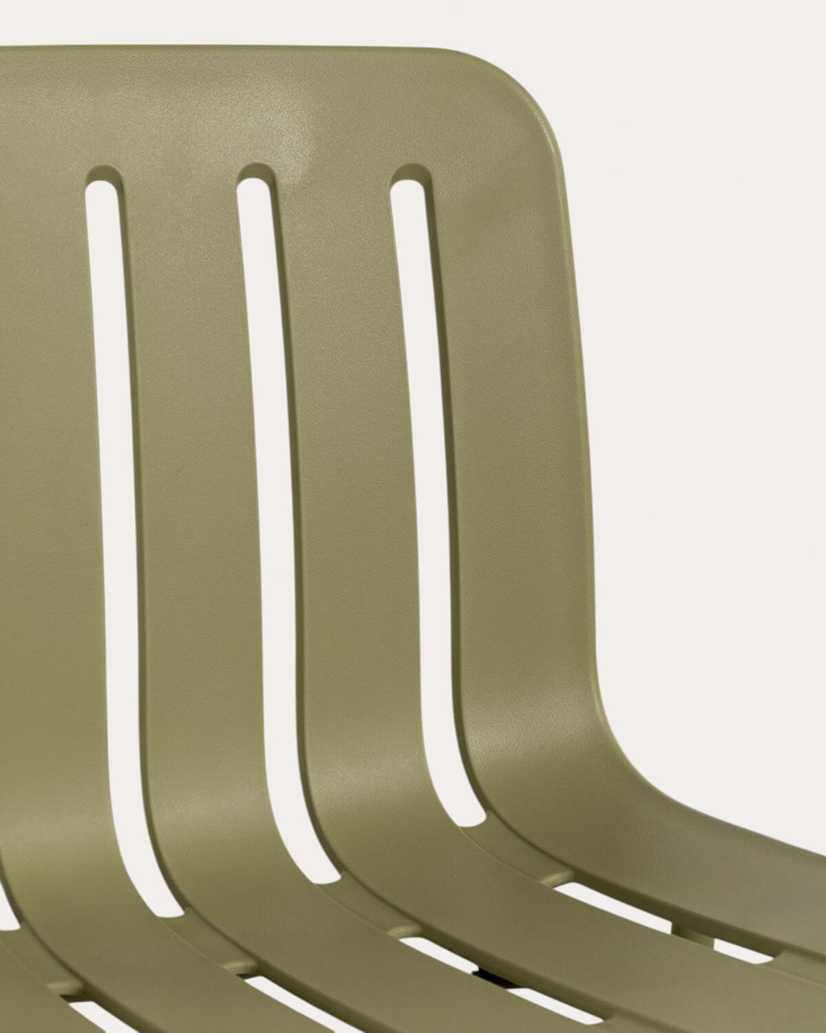 Pack of 2 Romi Polypropylene Outdoor Chairs, gallery image 6