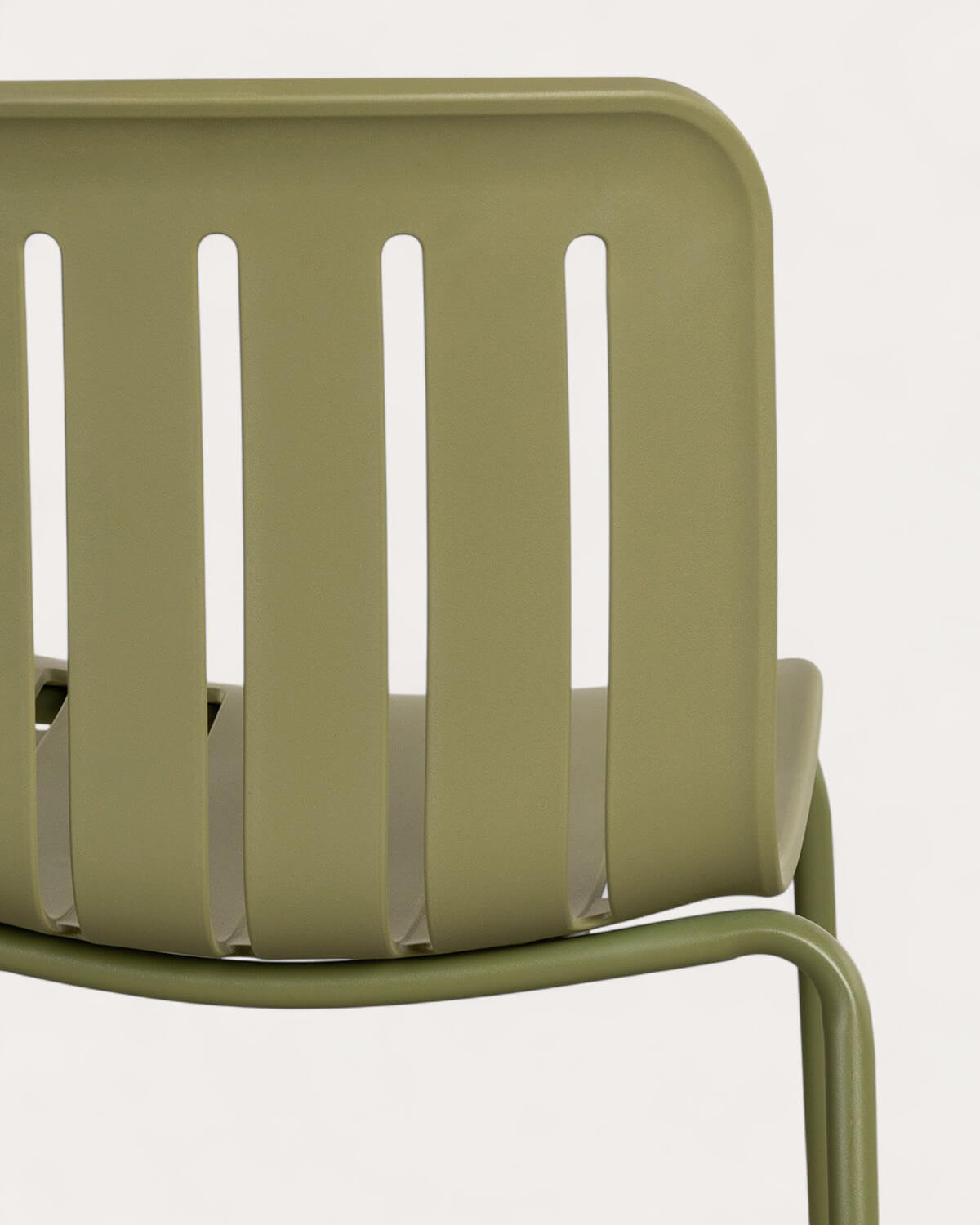 Pack of 4 Romi Polypropylene Outdoor Chairs, gallery image 7