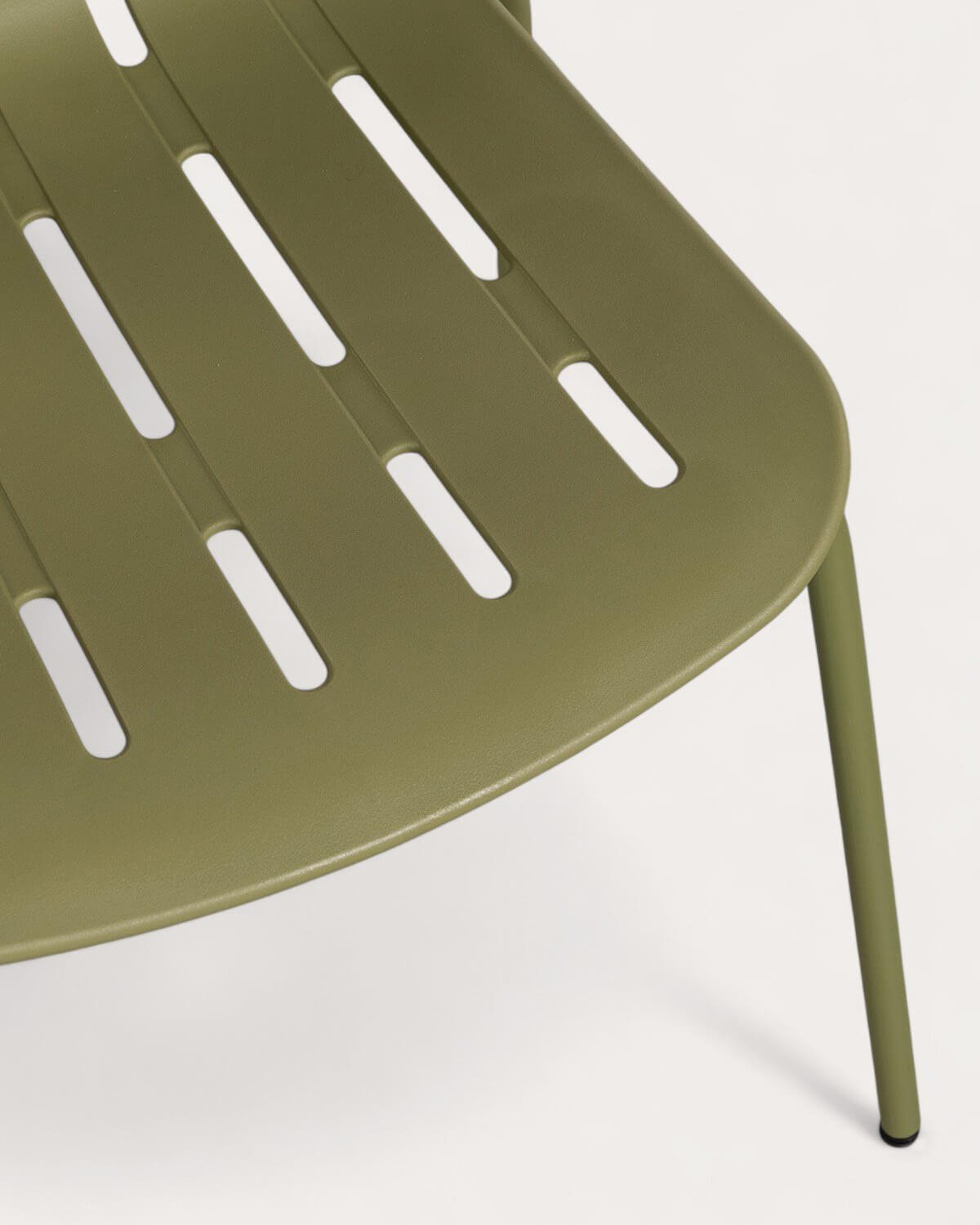 Pack of 4 Romi Polypropylene Outdoor Chairs, gallery image 8