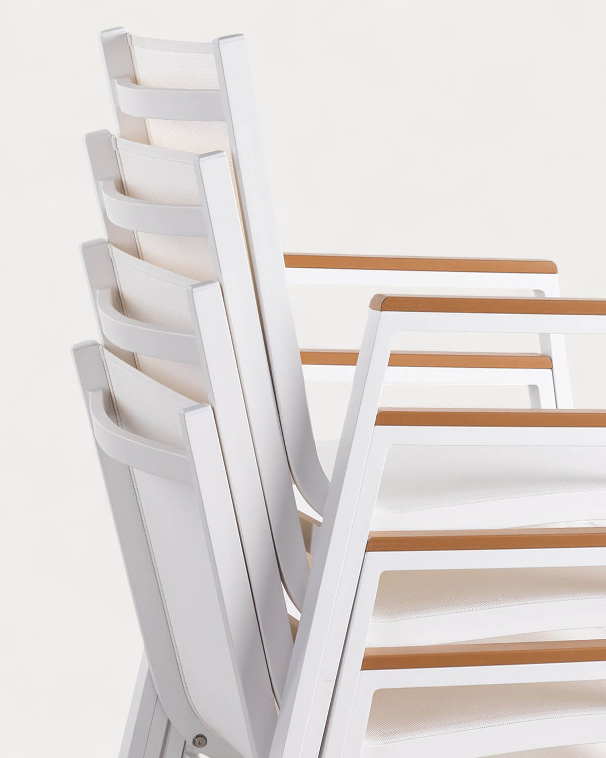 Pack of 2 Outdoor Aluminium Chairs Korce, gallery image 6