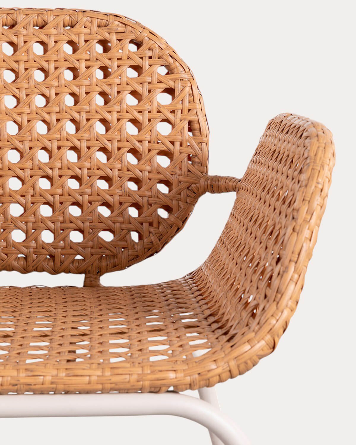 Pack 4 Outdoor Aluminium and Synthetic Rattan Chairs with Armrest Roys, gallery image 7