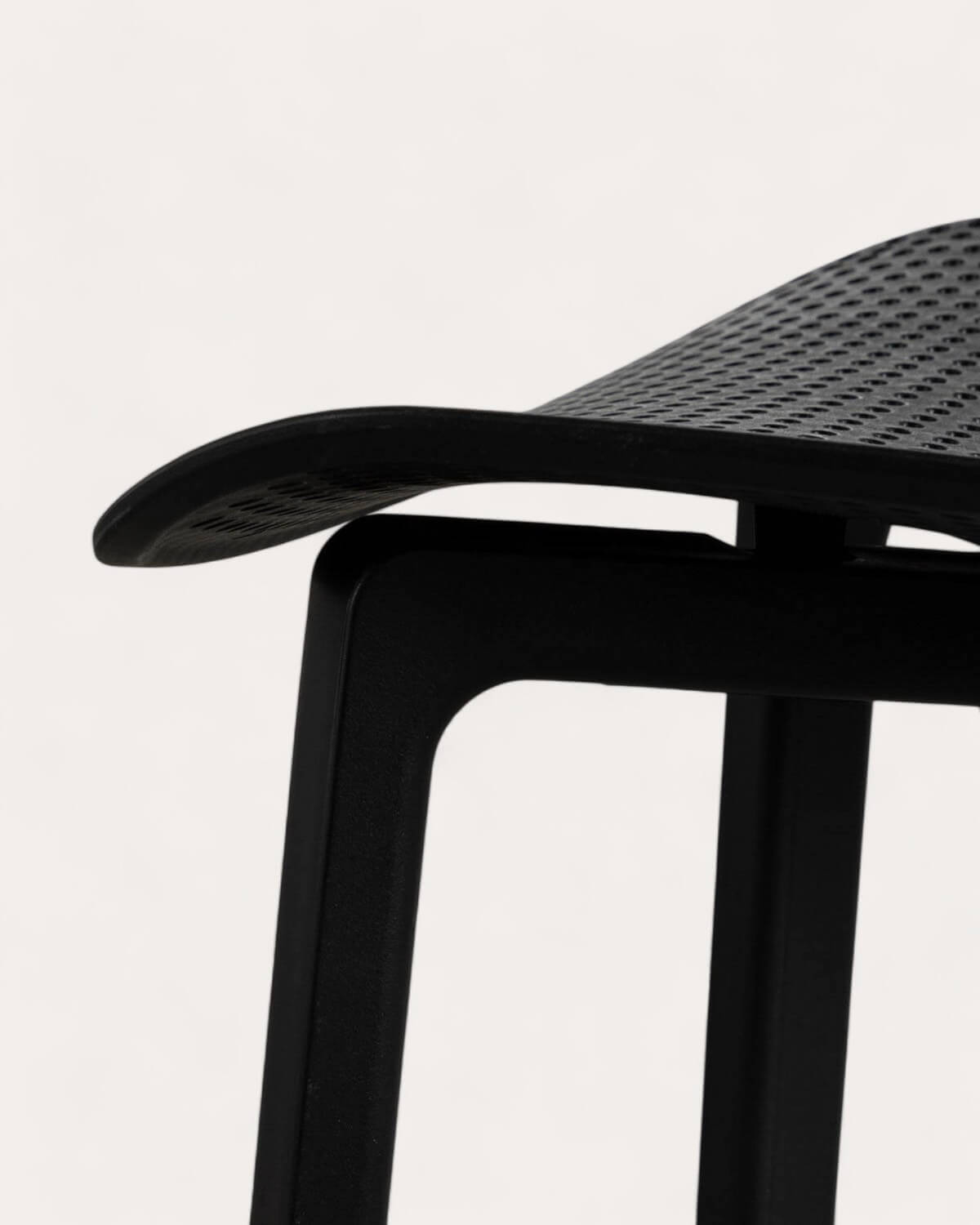 Pack 4 Outdoor Polypropylene Chairs Dasi Rejilla, gallery image 8